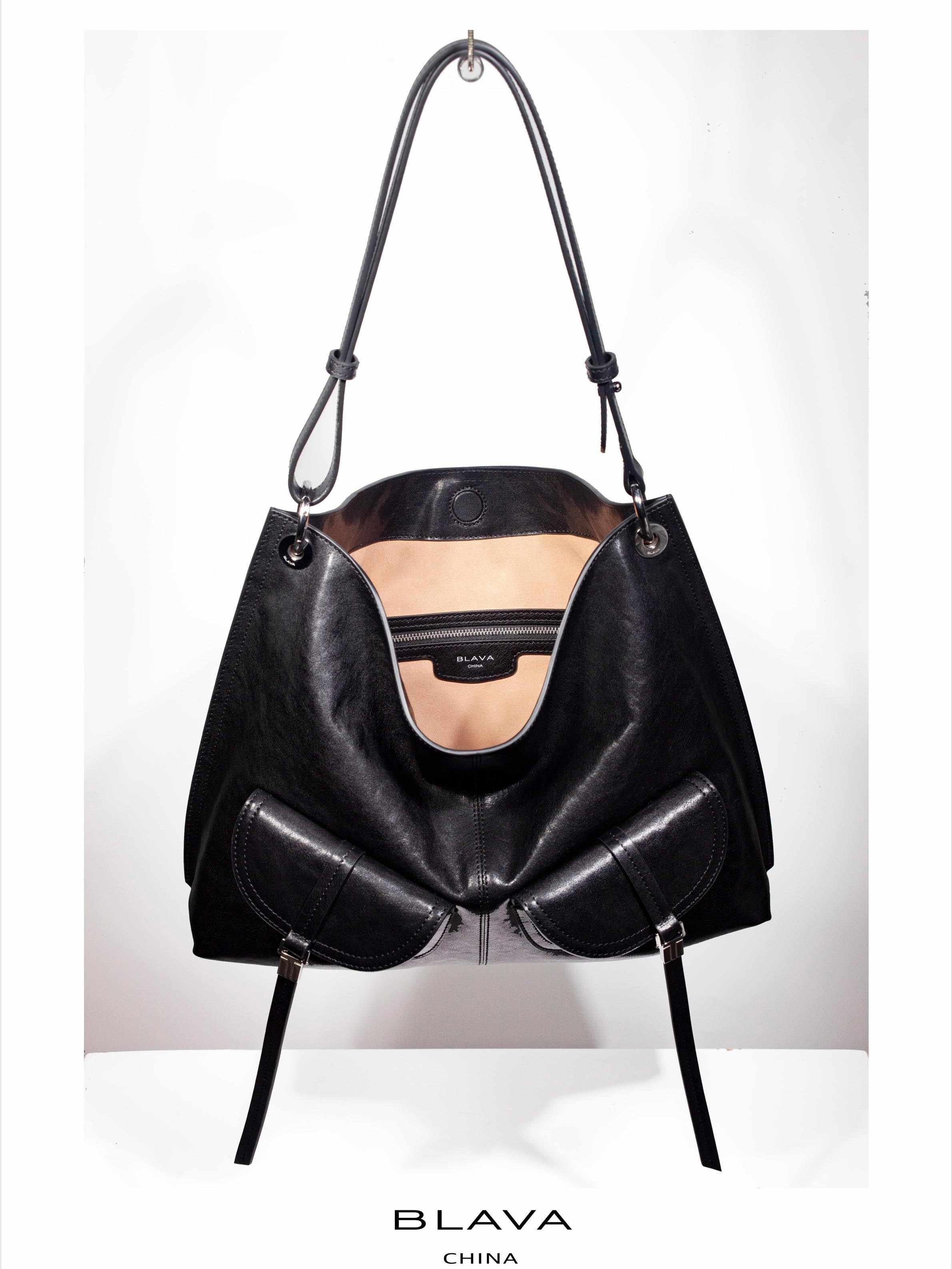 BLAVA Veg-Tanned Pocket Hobo Bag
