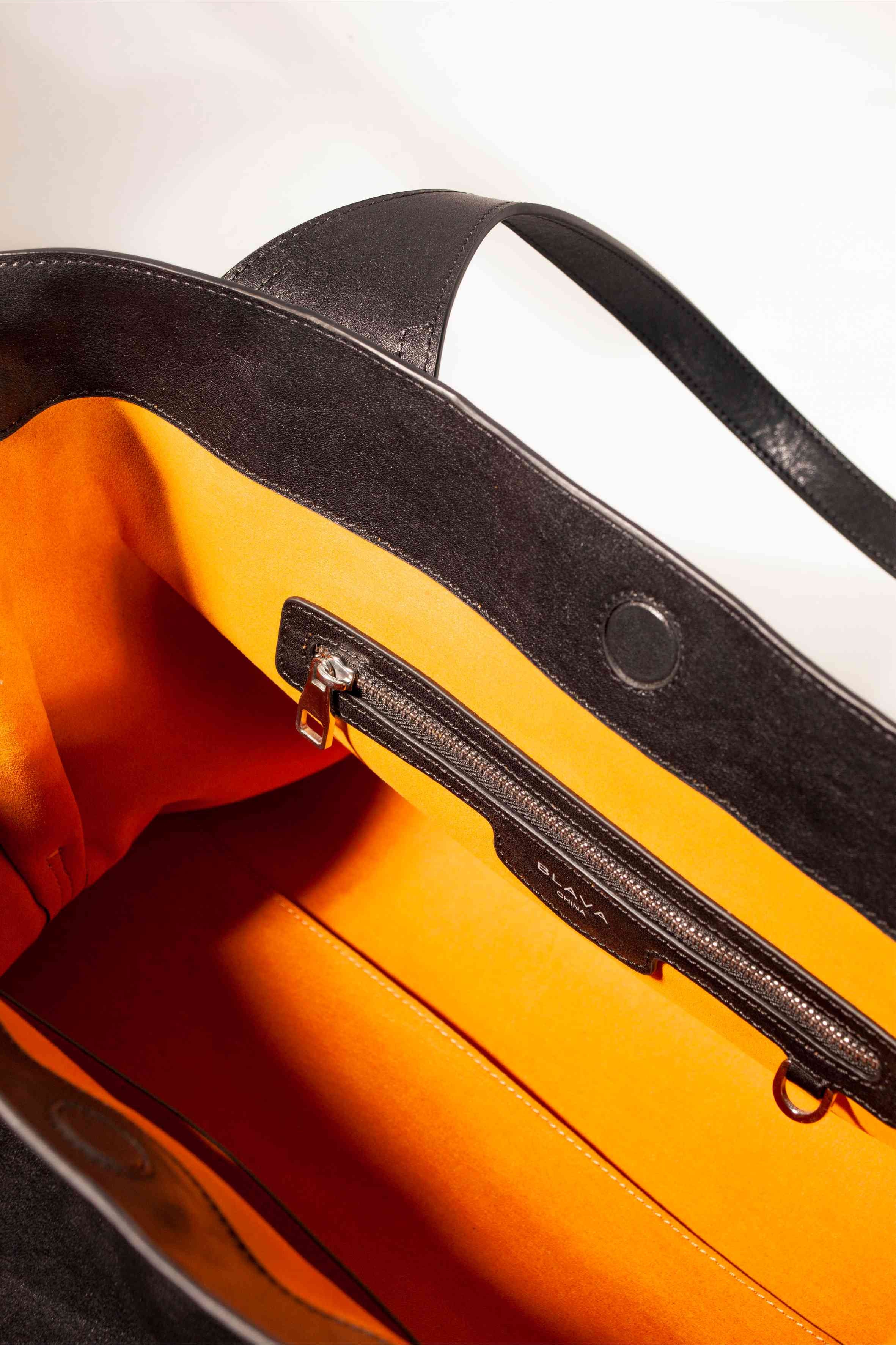 BLAVA Oversized Veg-Tanned Tote