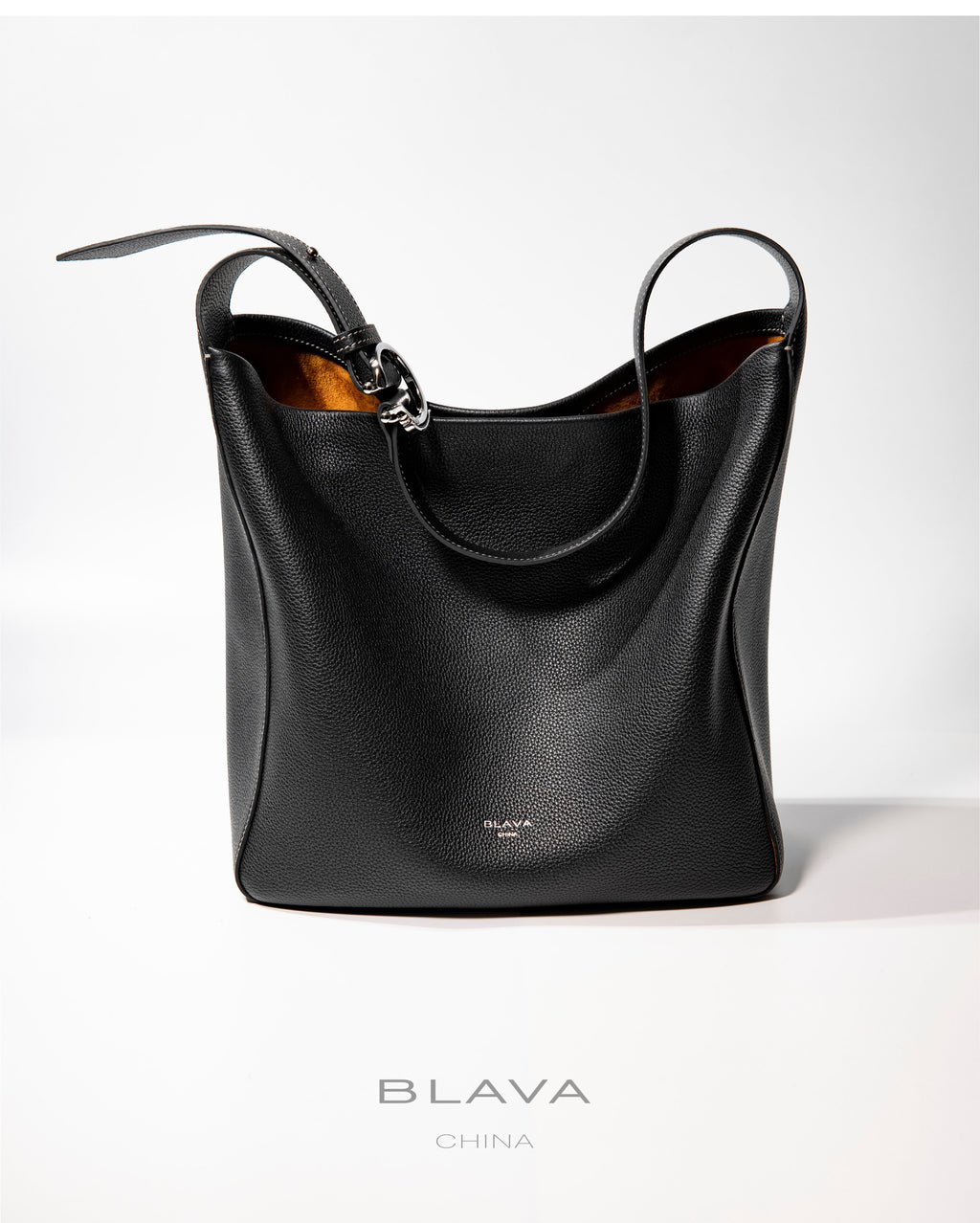 BLAVA Oriental Leather Large Hobo