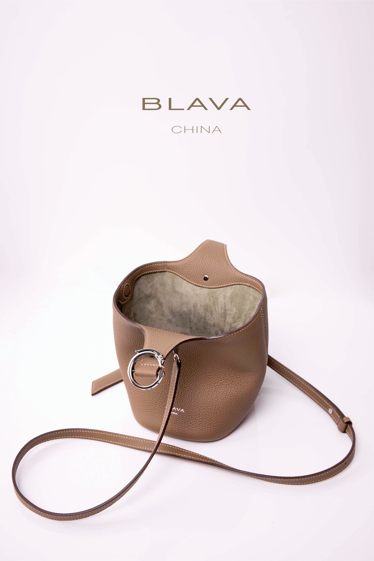 BLAVA Togo Leather Bucket Bag